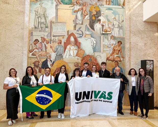 Univs realiza Congresso Internacional de Educao  realizado em Coimbra-Portugal